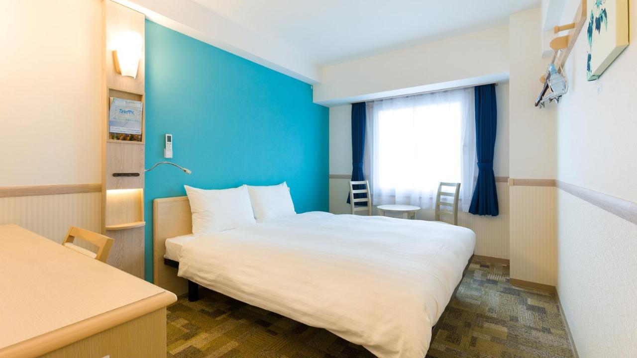 Toyoko Inn Kashiwa-Eki Higashi-Guchi Exterior foto